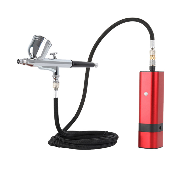 Automaattinen Airbrush Kit kaksitoimisella airbrush pistoolilla johdoton